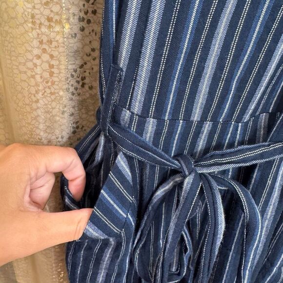 Hollister Navy Blue Striped Cropped Wide Leg Tie Soft Jumpsuit Small - Picture 5 of 9